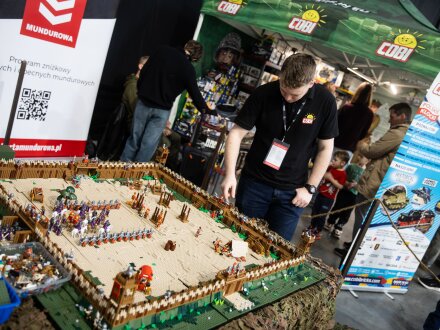 260328AB_074.jpg