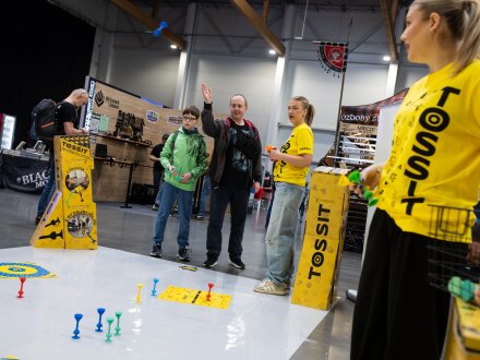 260328AB_040.jpg