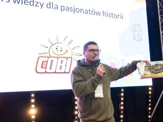 260329AB_m040.JPG