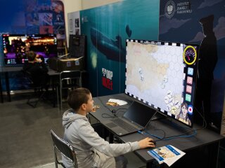 260329AB_m053.JPG